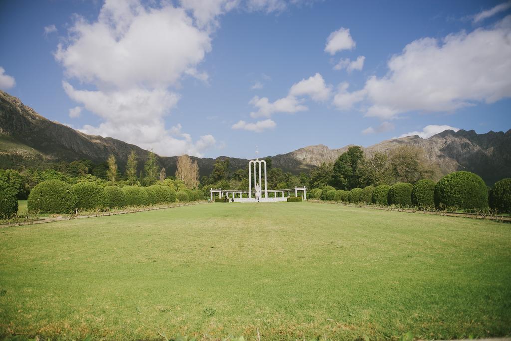 Maison Des Huguenots Le Roux Apartment Franschhoek Luaran gambar